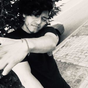 Meet your Posher, Antonio